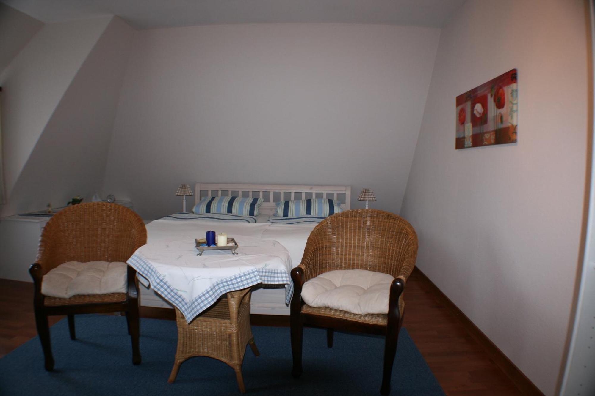 Ferienwohnungen Im Hotel Garni Zur Post 우터섬 객실 사진